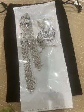 Silver Necklace Set with Blue Accents - Women's Fashion Necklace